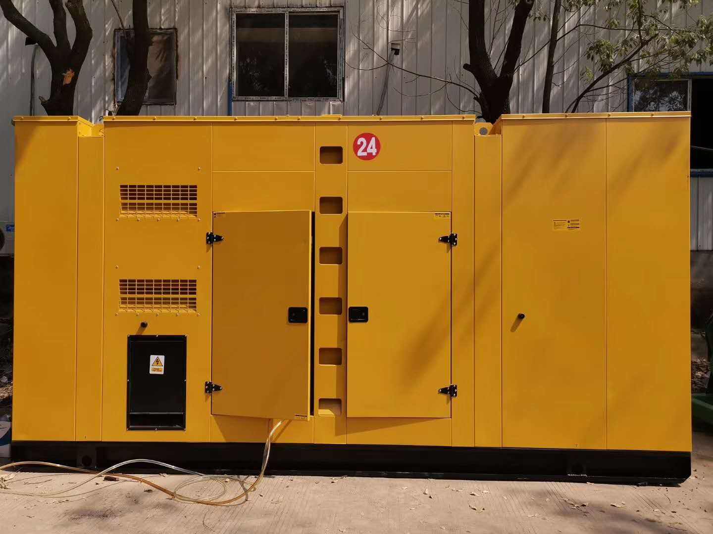 烟台租赁发电机-国产柴油发电机油耗的奥秘