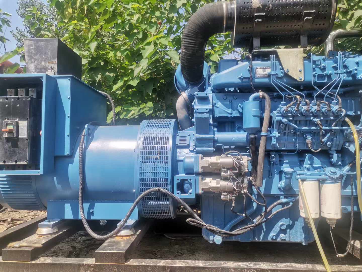 烟台详细说明降低 800kW 柴油发电机输出电流波动的方法